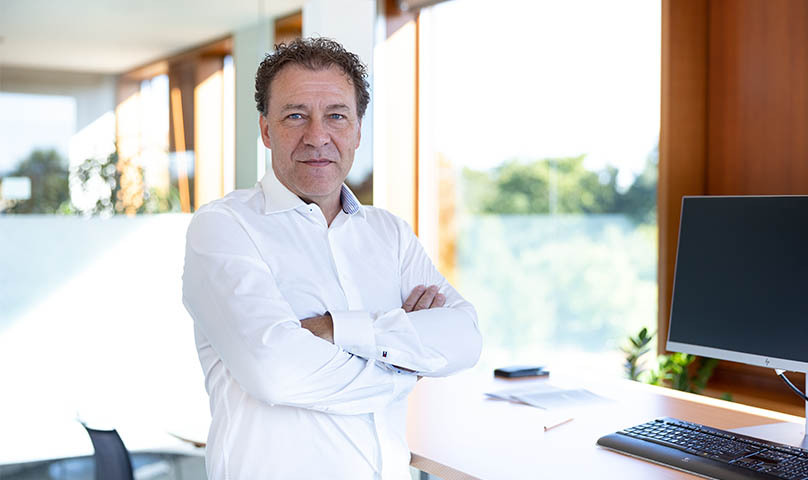 Portraitfoto von Stefan Kilchhofer